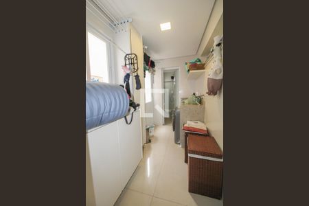 Casa à venda com 340m², 4 quartos e 4 vagas Casa à venda com 340m², 4 quartos e 4 vagasÁrea de Serviço