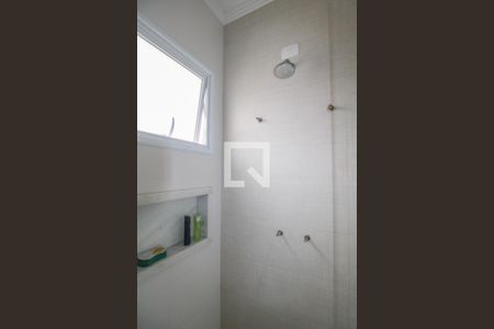 Casa à venda com 340m², 4 quartos e 4 vagas Casa à venda com 340m², 4 quartos e 4 vagasBanheiro do Quarto 1 (suíte)