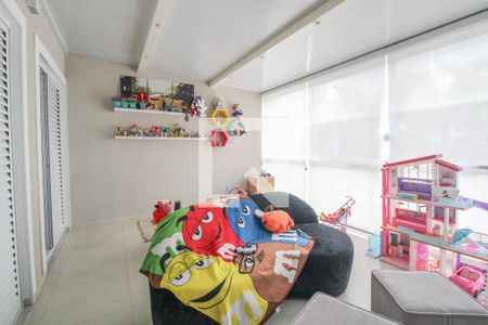 Casa à venda com 340m², 4 quartos e 4 vagas Casa à venda com 340m², 4 quartos e 4 vagasVaranda do Quarrto 3 (suíte master) e do Quarto 4 (suíte)