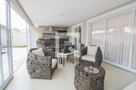 Casa à venda com 340m², 4 quartos e 4 vagas Casa à venda com 340m², 4 quartos e 4 vagasVaranda Gourmet