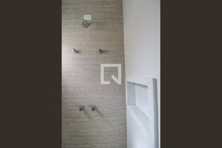 Casa à venda com 340m², 4 quartos e 4 vagas Casa à venda com 340m², 4 quartos e 4 vagasBanheiro do Quarto 2 (suíte)