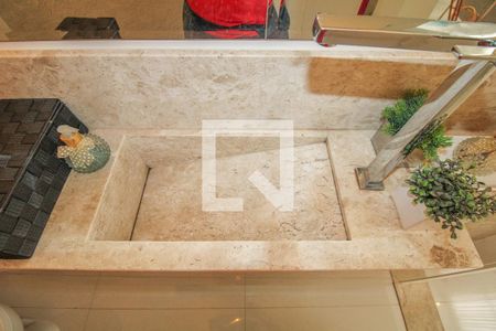 Casa à venda com 340m², 4 quartos e 4 vagas Casa à venda com 340m², 4 quartos e 4 vagasLavabo