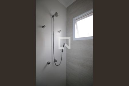 Casa à venda com 340m², 4 quartos e 4 vagas Casa à venda com 340m², 4 quartos e 4 vagasBanheiro do Quarto 4 (suíte)