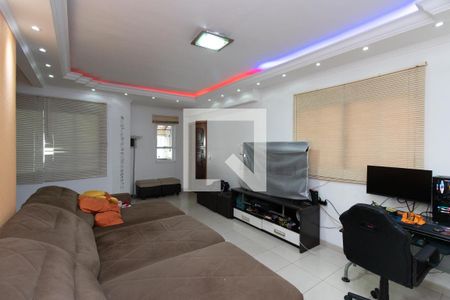 Sala de casa para alugar com 4 quartos, 100m² em Vila Gustavo, São Paulo