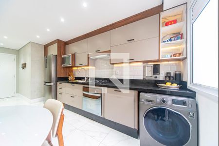 Cozinha e Área de Serviço de apartamento à venda com 2 quartos, 60m² em Vila Alzira, Santo André