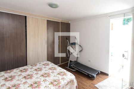 Casa à venda com 300m², 6 quartos e 5 vagasQuarto