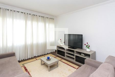 Sala de casa à venda com 6 quartos, 300m² em Vila Virginia, São Paulo