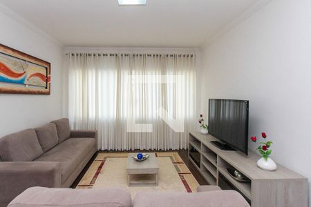 Sala de casa à venda com 6 quartos, 300m² em Vila Virginia, São Paulo