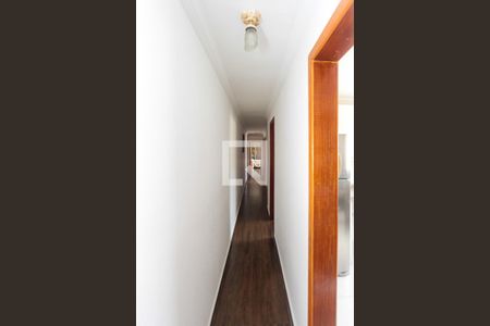 Corredor de casa à venda com 6 quartos, 300m² em Vila Virginia, São Paulo