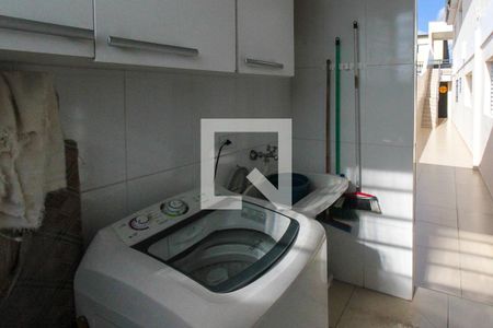 Casa à venda com 300m², 6 quartos e 5 vagasÁrea de Serviço