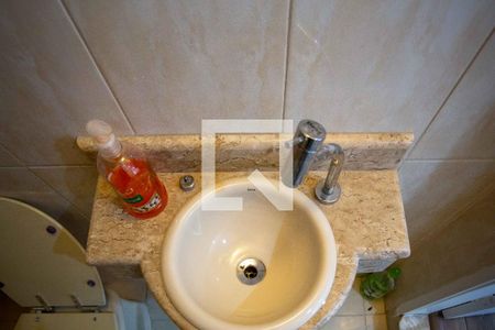 Lavabo de casa à venda com 3 quartos, 200m² em Jardim Aeroporto, São Paulo