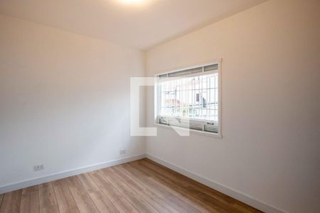 Casa à venda com 200m², 3 quartos e 2 vagasQuarto 2