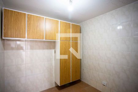 Casa à venda com 200m², 3 quartos e 2 vagasQuarto de Serviço
