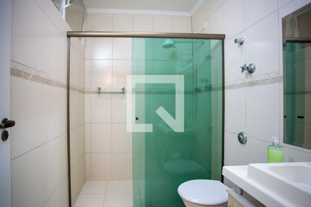 Casa à venda com 200m², 3 quartos e 2 vagasBanheiro da Suíte