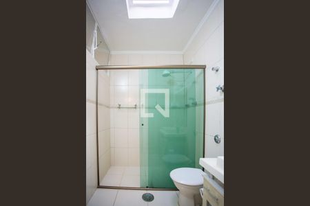 Casa à venda com 200m², 3 quartos e 2 vagasBanheiro da Suíte