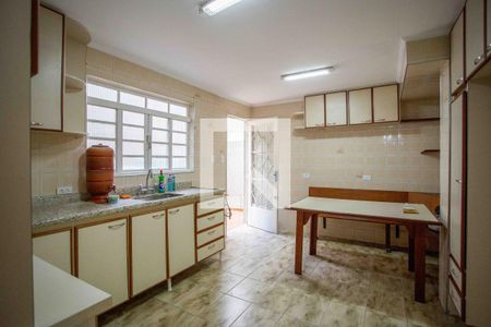 Casa à venda com 200m², 3 quartos e 2 vagasCozinha