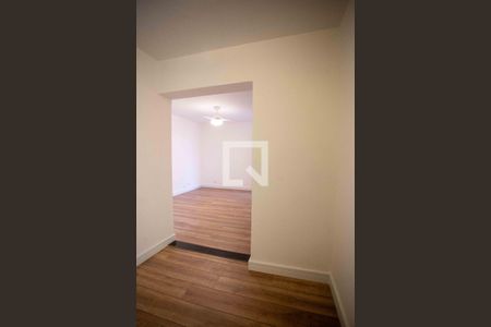 Casa à venda com 200m², 3 quartos e 2 vagasCloset da suíte