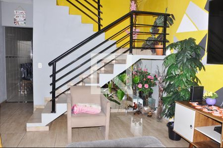 Escada - Quartos de casa à venda com 2 quartos, 80m² em Limão, São Paulo