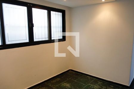 sala de casa para alugar com 3 quartos, 90m² em Mutinga, Osasco