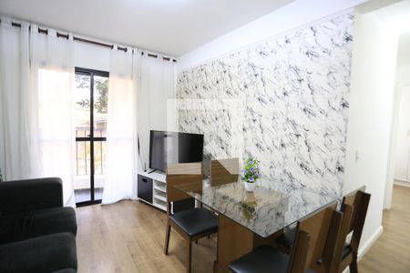 Sala de apartamento para alugar com 2 quartos, 60m² em Jardim Ester, São Paulo