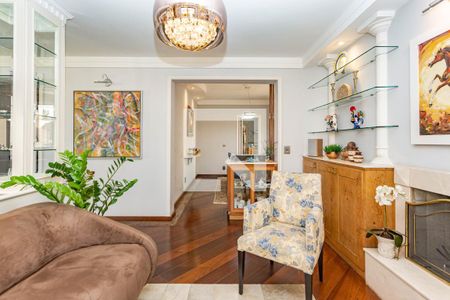 Apartamento à venda com 205m², 4 quartos e 3 vagasSala