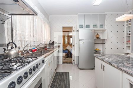 Apartamento à venda com 205m², 4 quartos e 3 vagasCozinha