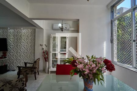 Sala de apartamento à venda com 2 quartos, 90m² em Tijuca, Rio de Janeiro