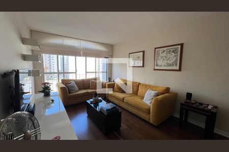 Sala de TV de apartamento à venda com 3 quartos, 118m² em Jardim Paulista, São Paulo