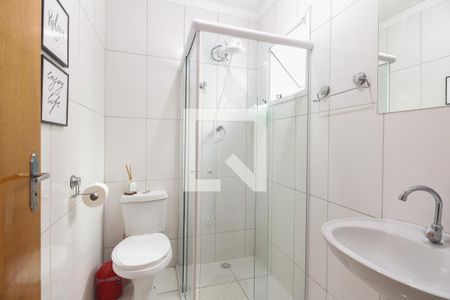 Banheiro Suíte 1 de casa de condomínio à venda com 2 quartos, 76m² em Vila Esperança, São Paulo
