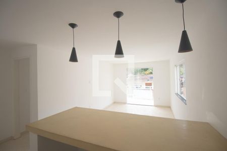 Sala de apartamento para alugar com 3 quartos, 140m² em Estrela do Norte, São Gonçalo