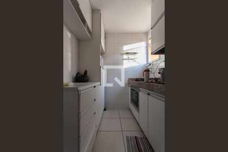 Apartamento à venda com 98m², 2 quartos e 2 vagasCozinha