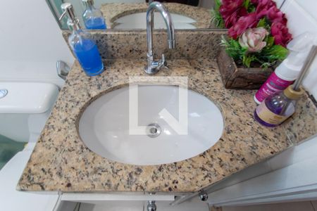 Apartamento à venda com 98m², 2 quartos e 2 vagasBanheiro Social