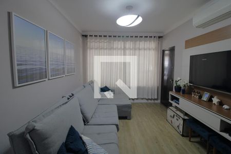 Sala de casa para alugar com 3 quartos, 140m² em Socorro, São Paulo