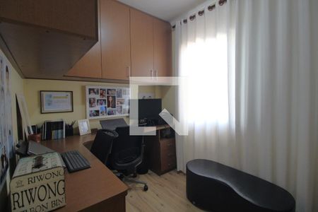 Quarto 2 de casa para alugar com 3 quartos, 140m² em Socorro, São Paulo