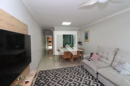 Sala de TV de casa à venda com 3 quartos, 140m² em Vila Carrao, São Paulo