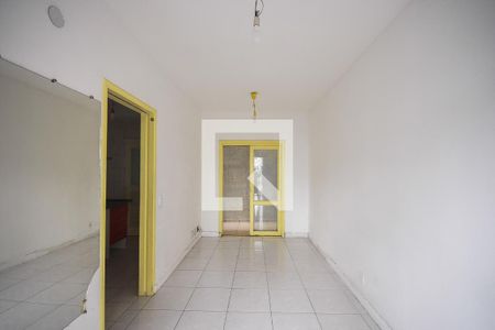 Sala de casa de condomínio para alugar com 2 quartos, 60m² em Parque Reboucas, São Paulo