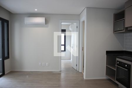 Sala e Cozinha de apartamento para alugar com 2 quartos, 65m² em Cerqueira César, São Paulo