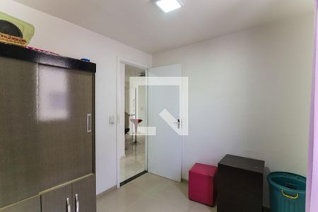 Quarto 1 de apartamento para alugar com 2 quartos, 51m² em Jardim Elizabete, Taboão da Serra