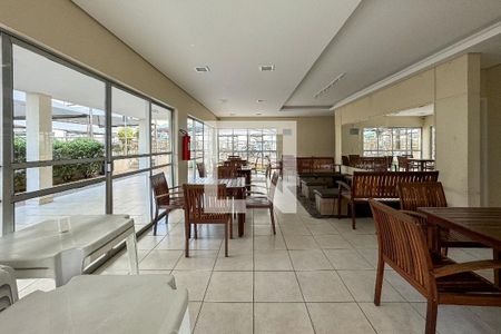 Apartamento à venda com 69m², 3 quartos e 1 vaga Apartamento à venda com 69m², 3 quartos e 1 vagaÁrea comum - Salão de festas