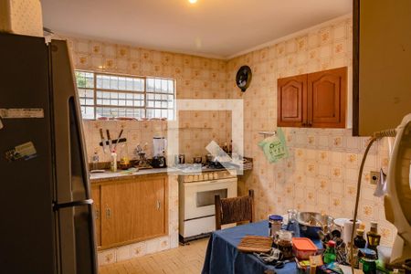 Casa à venda com 200m², 3 quartos e 2 vagasCozinha