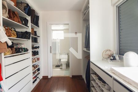 Apartamento à venda com 106m², 3 quartos e 2 vagasSuíte - Closet