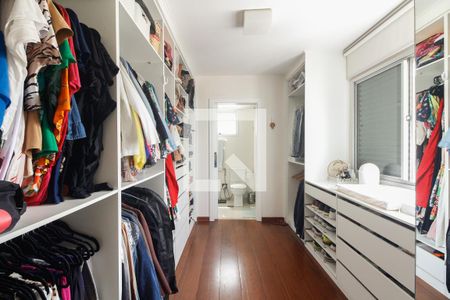 Apartamento à venda com 106m², 3 quartos e 2 vagasSuíte - Closet
