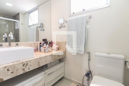 Apartamento à venda com 106m², 3 quartos e 2 vagasBanheiro Suíte