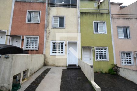 Casa de condomínio à venda com 100m², 3 quartos e 2 vagasFachada do Sobrado