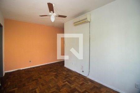 Sala de apartamento para alugar com 1 quarto, 43m² em Passo D’areia, Porto Alegre