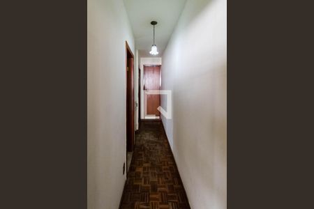 Corredor de casa de condomínio à venda com 3 quartos, 72m² em Dona Clara, Belo Horizonte