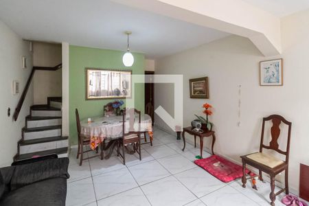 Sala de casa de condomínio à venda com 3 quartos, 72m² em Dona Clara, Belo Horizonte