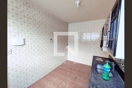 Casa de condomínio à venda com 60m², 2 quartos e sem vagaCozinha 