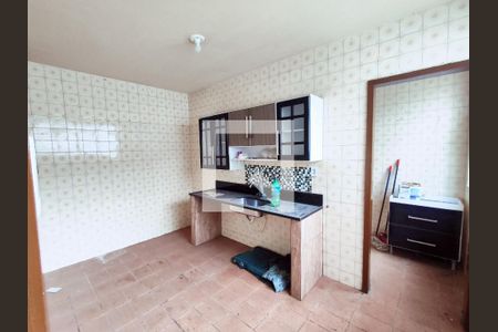 Casa de condomínio à venda com 60m², 2 quartos e sem vagaCozinha 