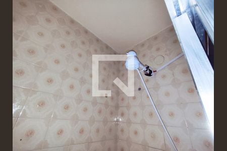 Casa de condomínio à venda com 60m², 2 quartos e sem vagaBanheiro 